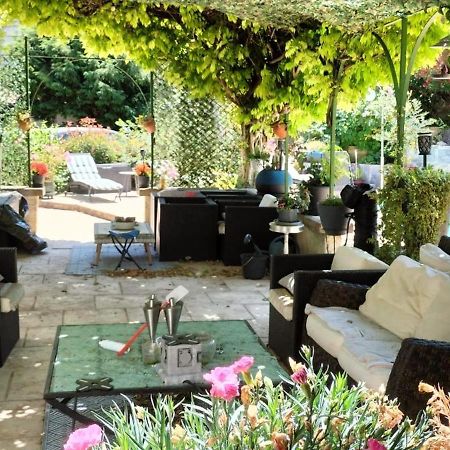 Chambres Hotes Chez Chris Roquemaure  Bagian luar foto